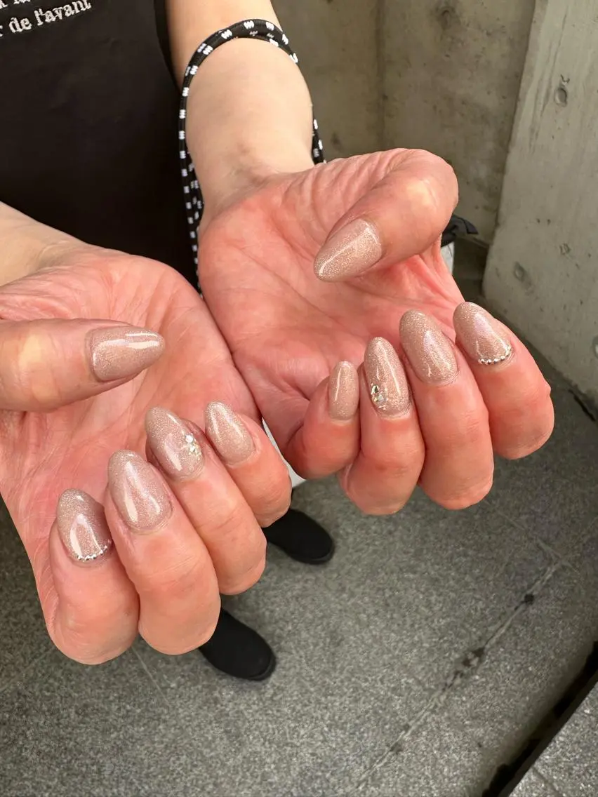 ネイル ハンドネイル 長谷川 奈緒美のネイルデザイン
