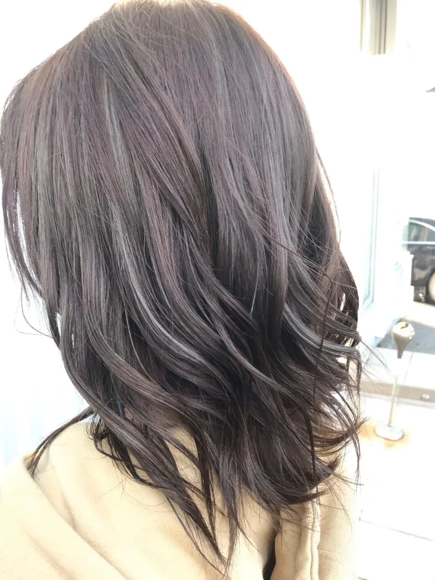 セミロング 佐々木 浩之のヘアスタイル