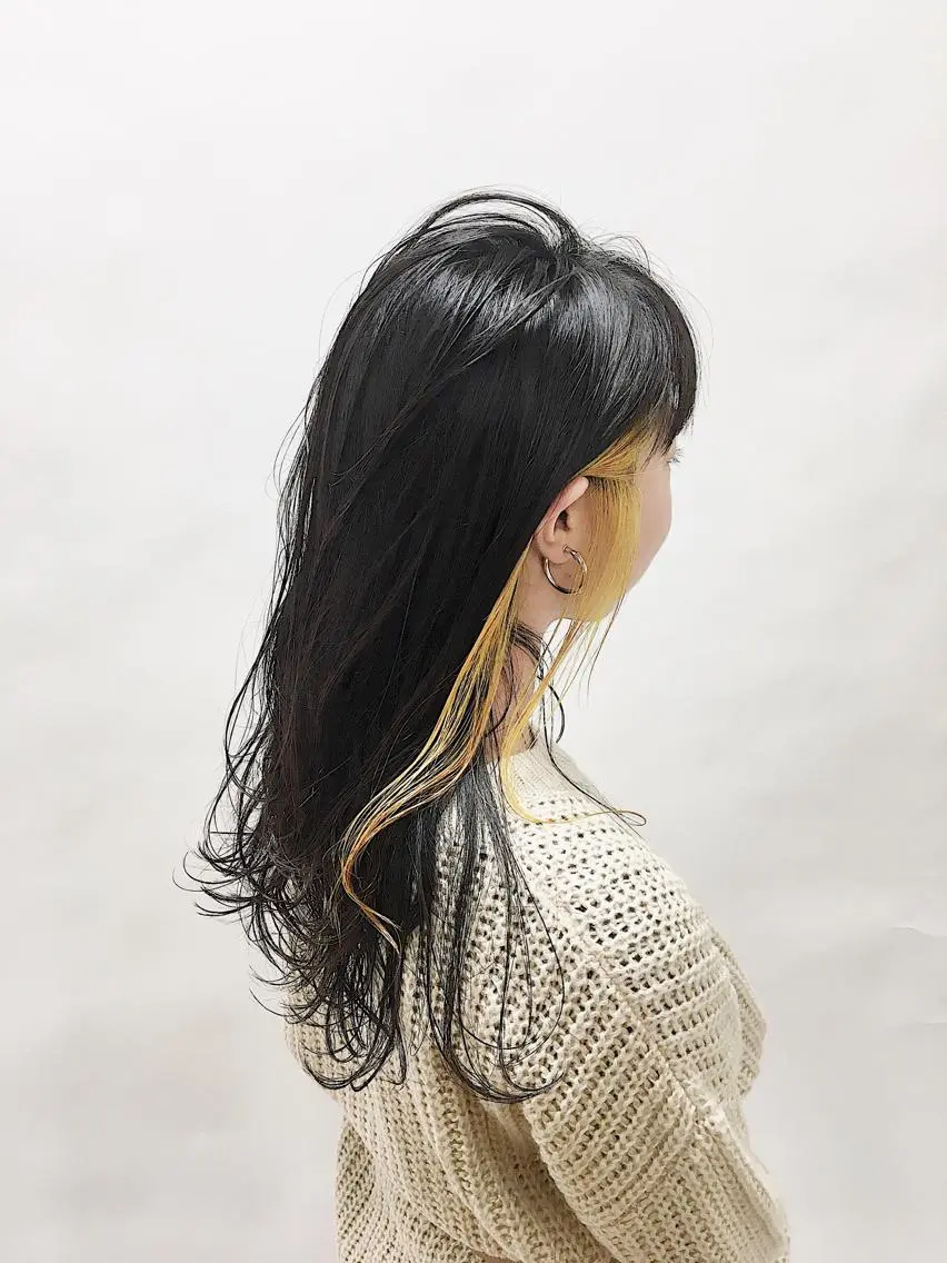 ロング カラー インナーカラー イエローカラー ハイトーン/レイヤー /ウルフ⭐️永田⭐️のヘアスタイル