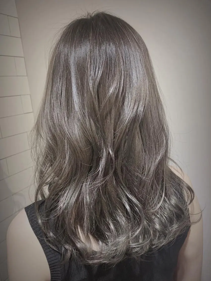 セミロング ヘアカラー トリートメント ヘアセット 坂本 なつきのヘアスタイル