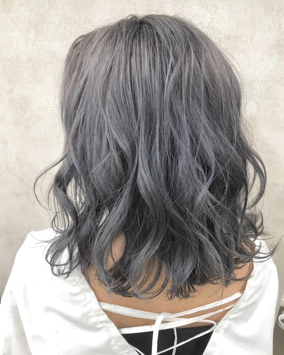 ミディアム カラー シルバー ボブ メンズ特化 パーマ/オザワのヘアスタイル