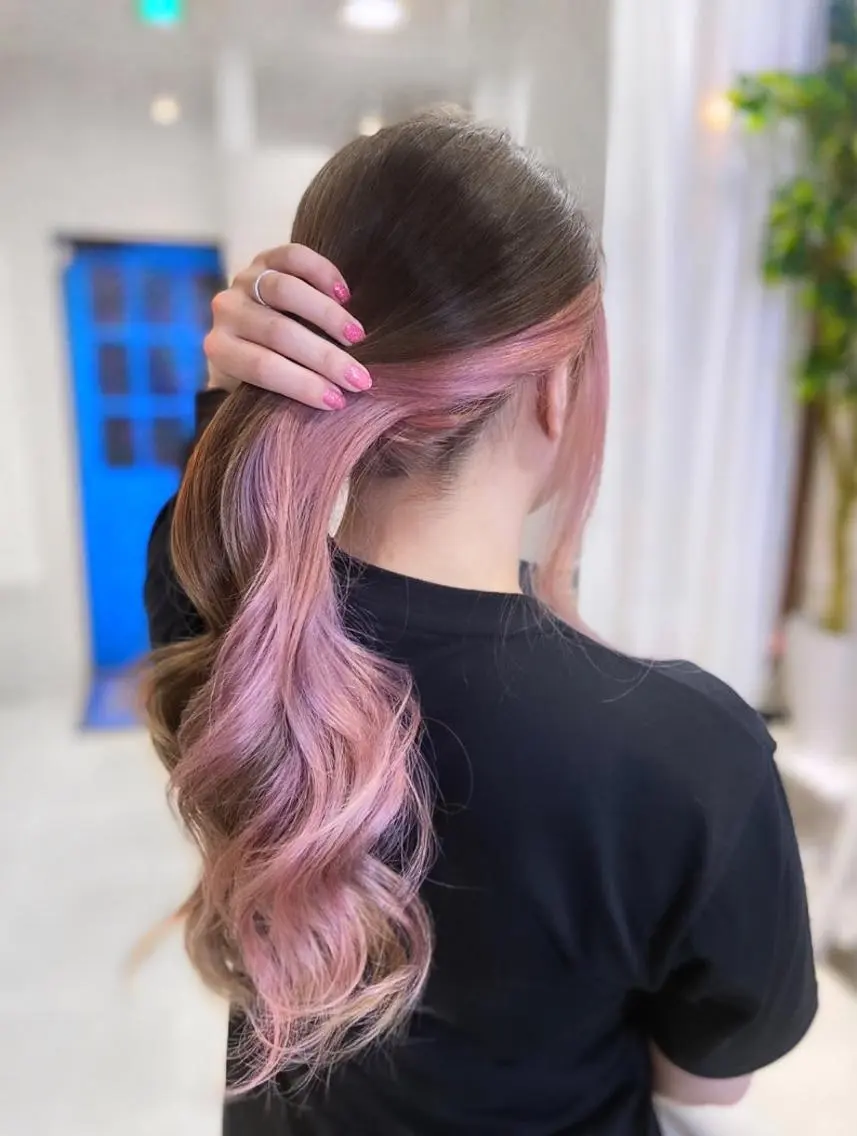 ロング カラー ヘアアレンジ インナーカラー ピンクカラー ヘアカラー トリートメント 次世代シールエクステ 錦糸町 小泉 朋之のヘアスタイル