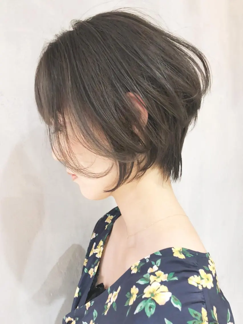 ショート カラー パーマ ヘアアレンジ アッシュ ショートヘア ITbyALBUM 中野店のヘアスタイル