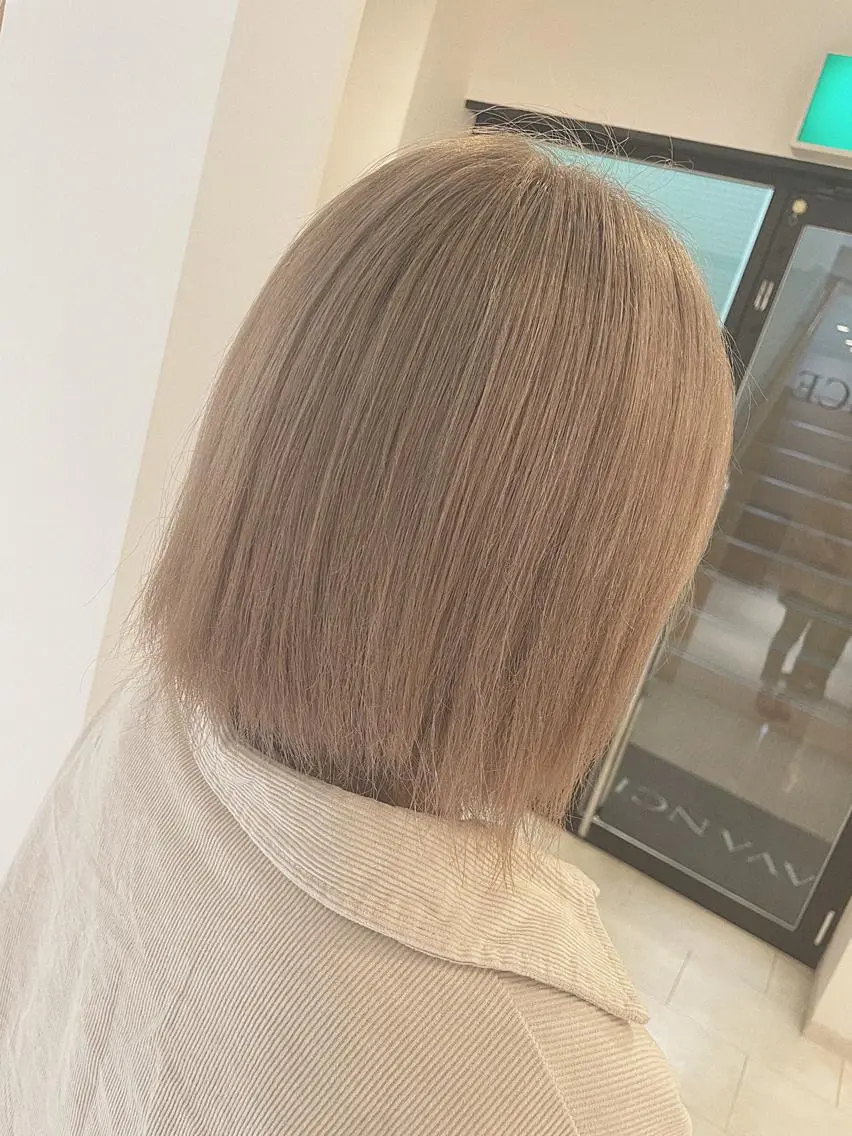 カラー グレージュ レイヤー/くびれ/ 縮毛/チェレ金剛のヘアスタイル