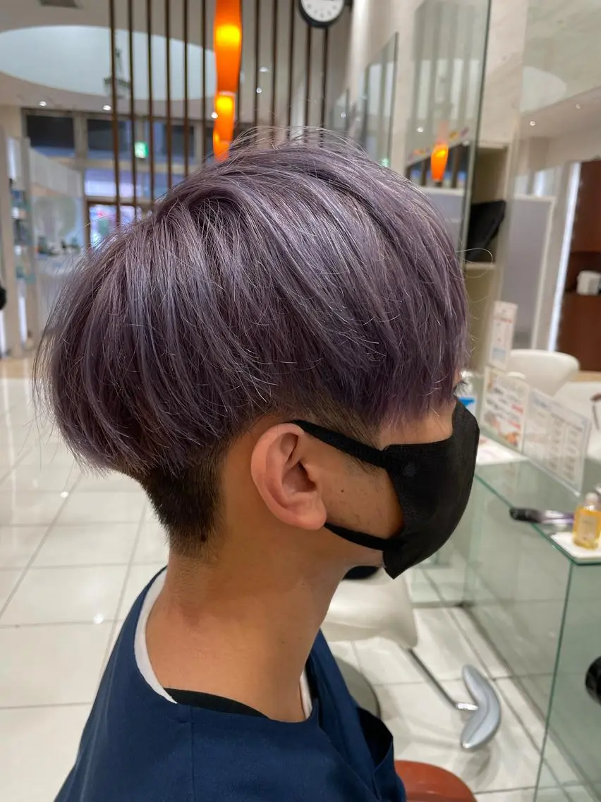カラー メンズ 金井 郁弥のヘアスタイル