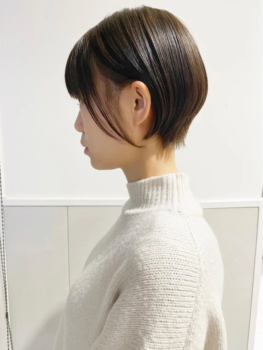 ショート カラー 丸みショート ショートヘア 齋藤 咲のヘアスタイル