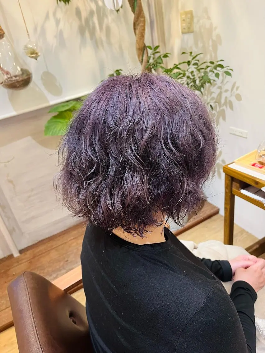 ミディアム カラー パーマ 土屋 悠人のヘアスタイル