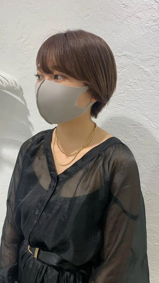 ショート カラー ブリーチなしWカラー /レイヤー🎀マリノのヘアスタイル