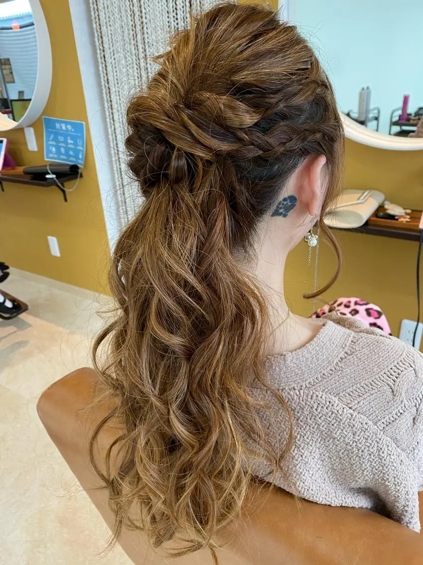ロング ヘアアレンジ ロング ヘアセット 俵石 梨沙のヘアスタイル