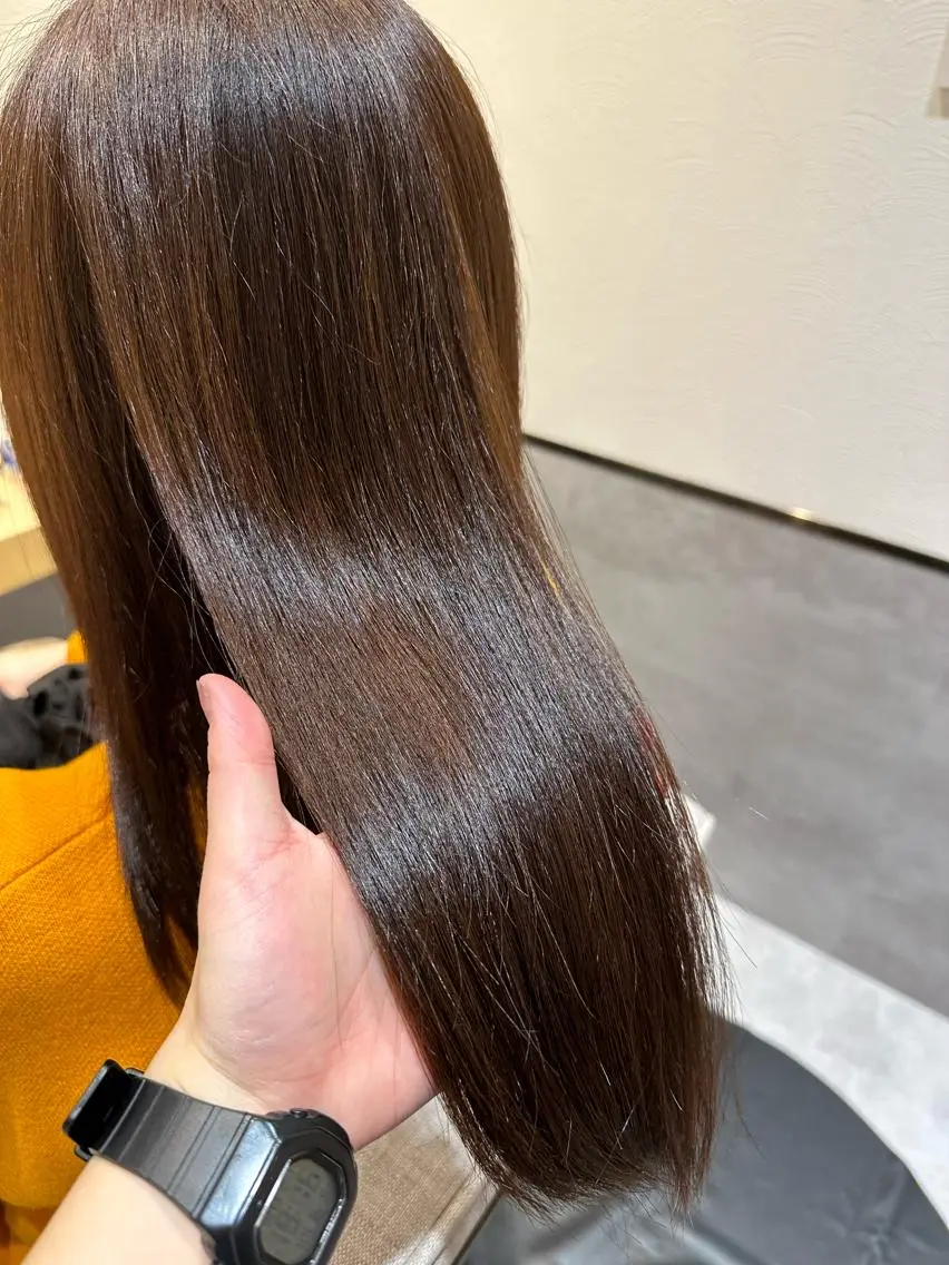 ロング カラー ヘアカラー トリートメント やまぐち あやみのヘアスタイル