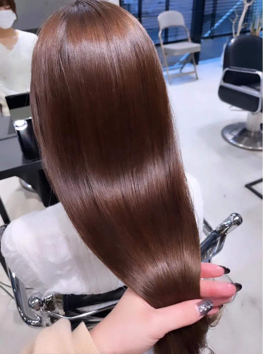 ロング カラー パーマ ヘアアレンジ カット ヘアカラー トリートメント ヘッドスパ ヘアセット 透明感/オリーブ/ グレージュ/YUKAのヘアスタイル