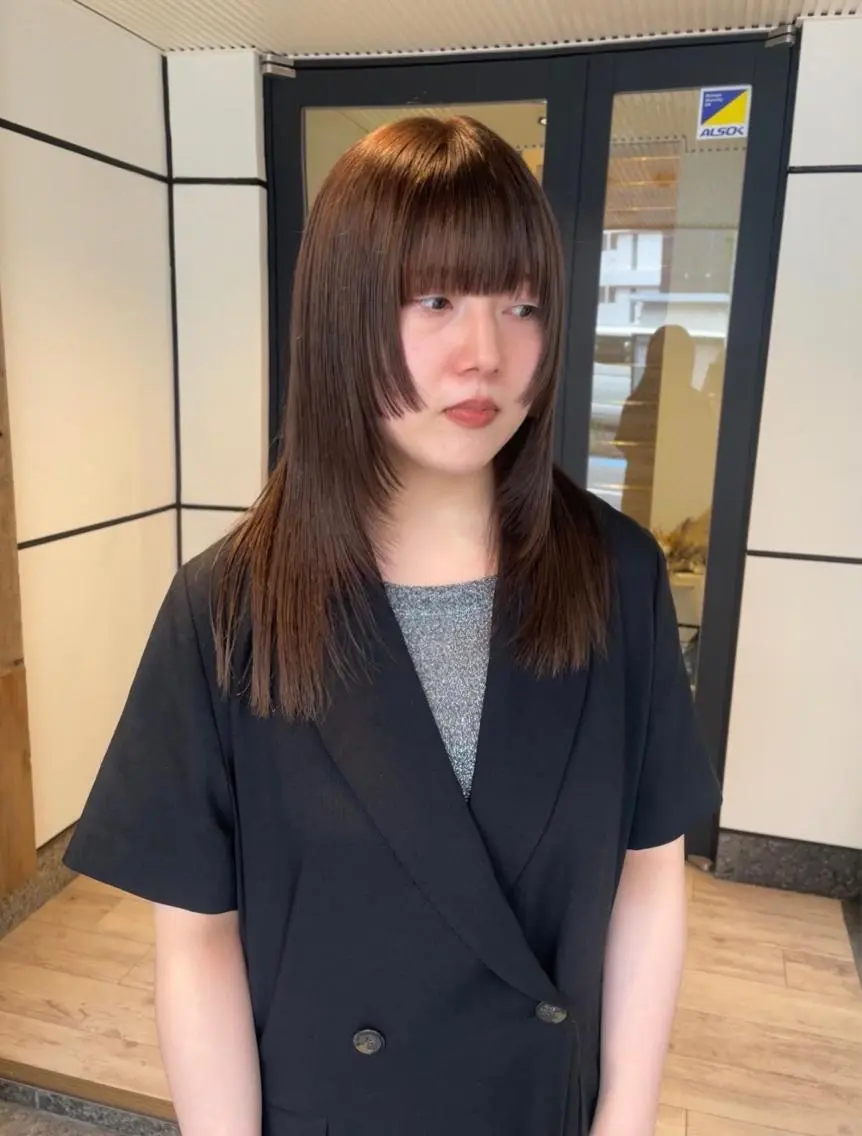 ロング カラー ロングレイヤー 顔まわりレイヤー レイヤーカット ロング 渋谷 留菜のヘアスタイル