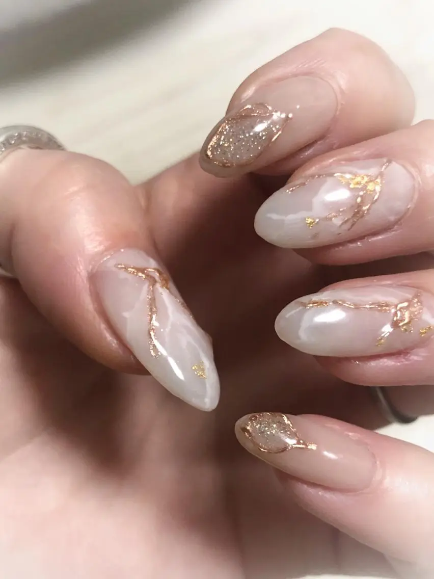 ネイル ニュアンスネイル ピンク シンプルネイル ハンドネイル JOLIESSE Ayumiのネイルデザイン