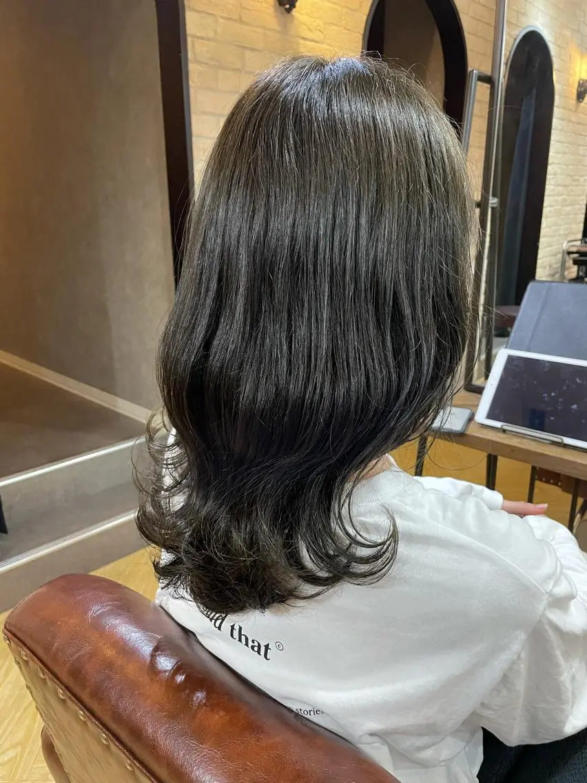 カラー 透明感カラー MIKU ナチュラルヘア✂️✨のヘアスタイル