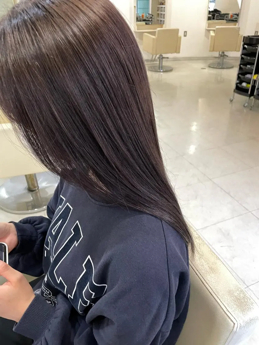ロング パープルカラー 金井愛華 【monolith】のヘアスタイル