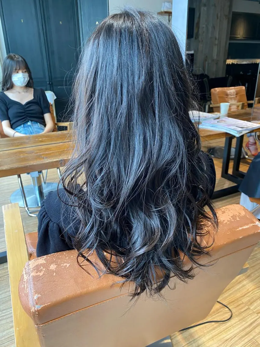 セミロング レイヤーカット🫧 /髪質改善✨TOWAのヘアスタイル