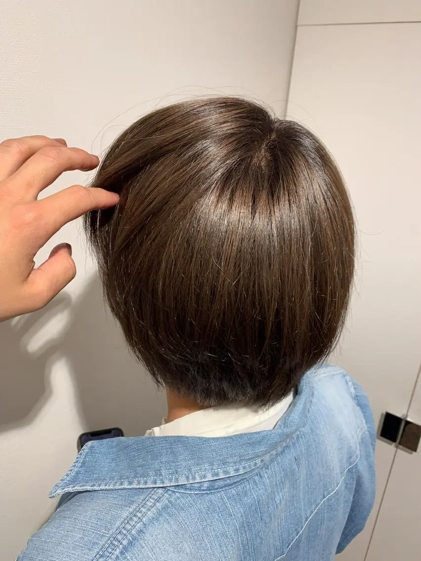 ショート 派手髪支持率No1 Eisukeのヘアスタイル