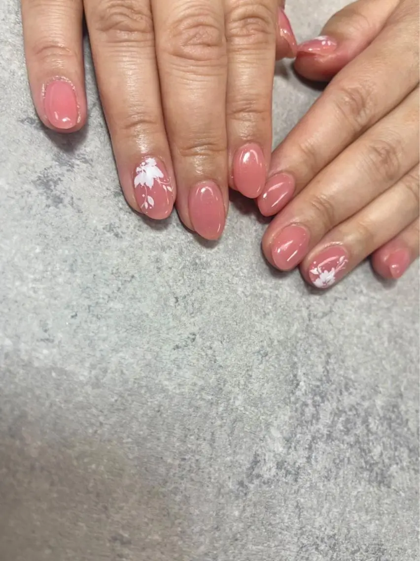 ネイル フラワーネイル ニュアンスネイル ピンク ハンドネイル ハンドケア FASTNAIL PLUS 新宿店のネイルデザイン
