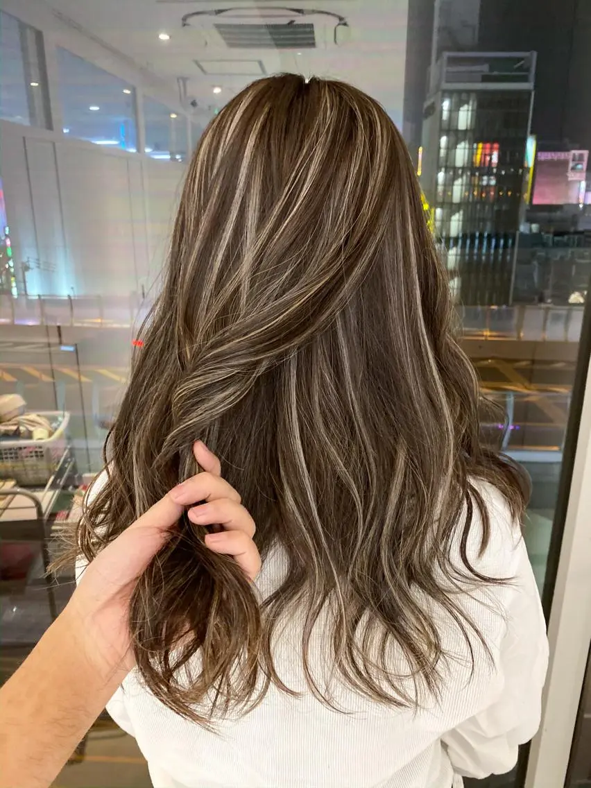 セミロング カラー welring hair salonのヘアスタイル