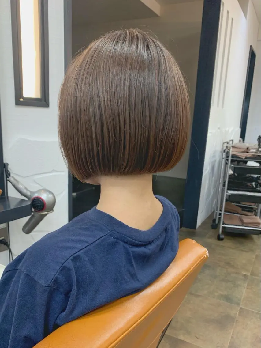 ショート カラー ベージュカラー カット ヘアカラー トリートメント 矢野 晃平のヘアスタイル