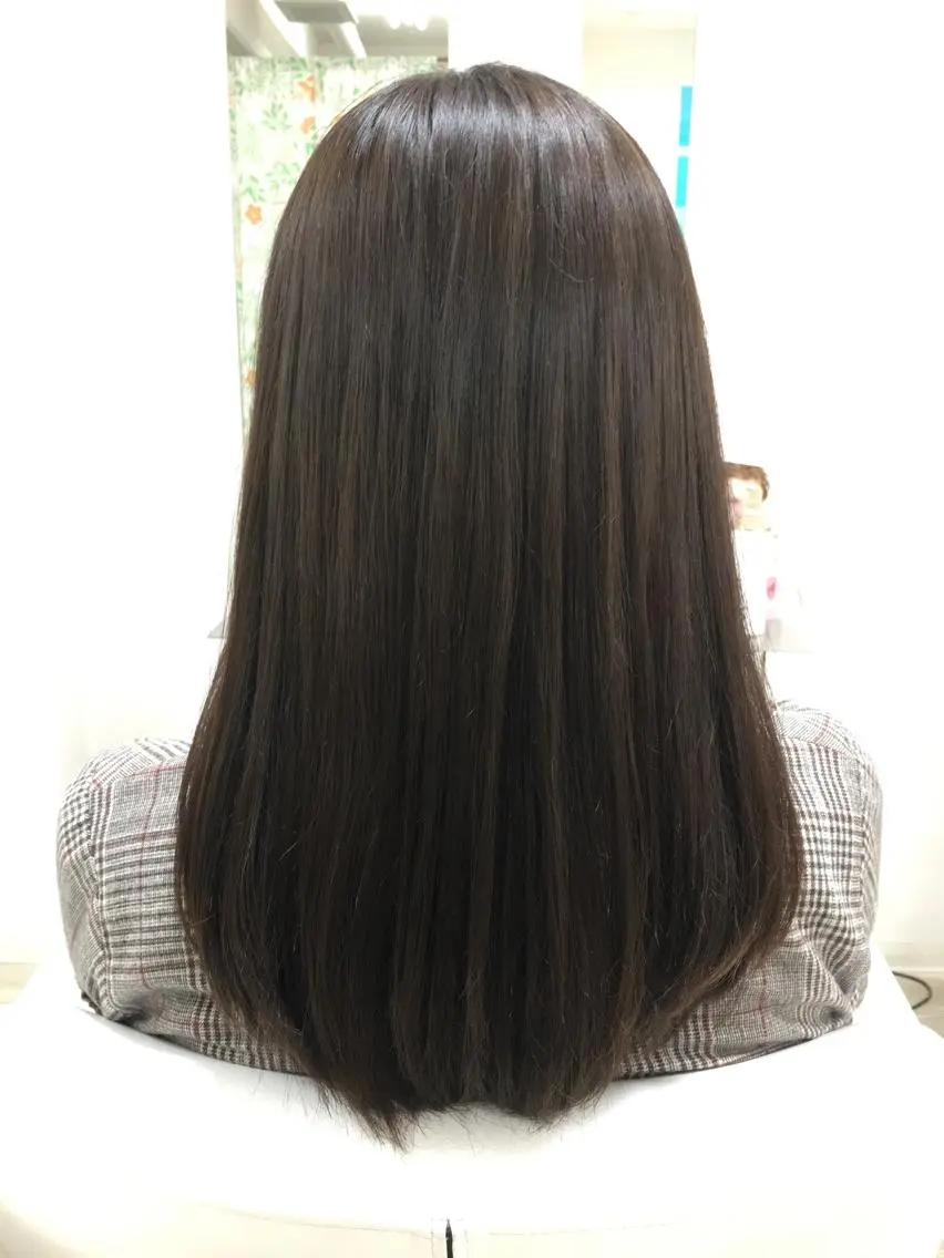 セミロング カラー トリートメント ヘアカラー トリートメント NATSUKI💟 EARTH二俣川のヘアスタイル