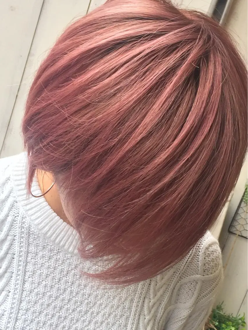 ショート カラー 久保 敏之のヘアスタイル