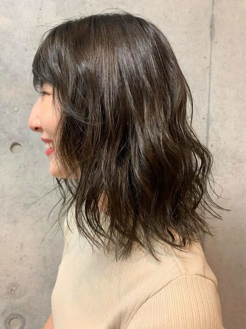 セミロング パーマ セミロングパーマ Yuki☺︎パーマ レイヤーカットのヘアスタイル