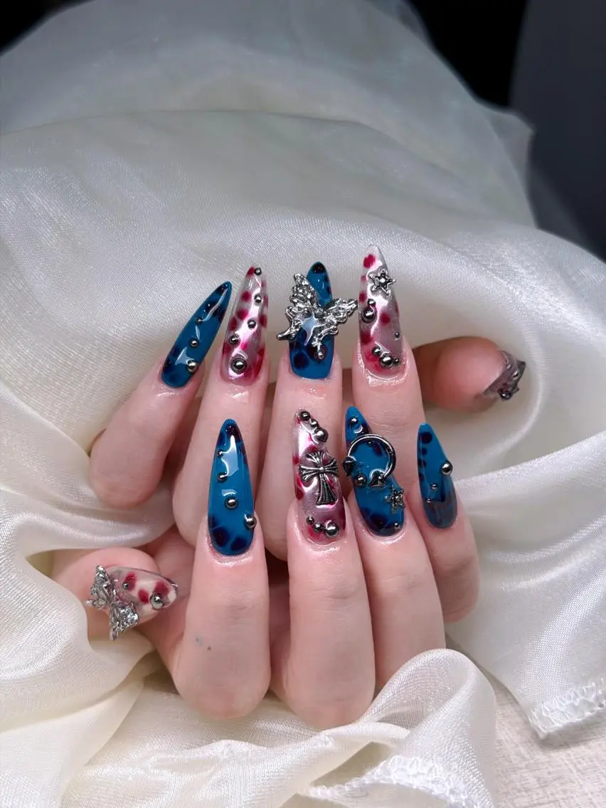 ネイル ハンドネイル RIRI 池袋のネイルデザイン