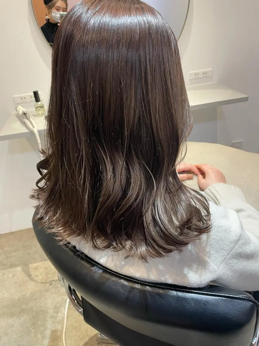 ミディアム カラー ベージュカラー ブリーチ ラベンダーカラー ラベンダーベージュ ブリーチなしカラー ヘアカラー トリートメント 中目黒🌼 🌼ハナのヘアスタイル