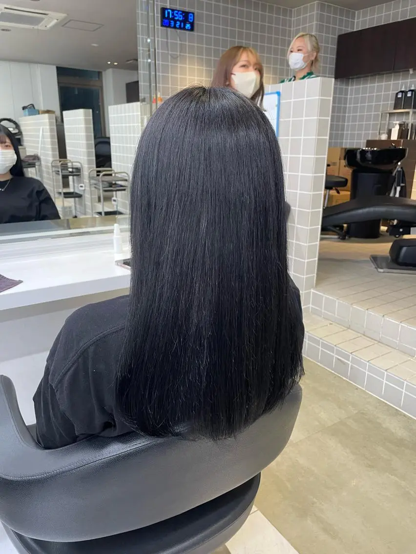ミディアム カラー パーマ ヘアアレンジ メンズ キッズ ネイル マツエク・マツパ アイブロウ 🦋縮毛/韓国レイヤ ー/透明感カラー🦋のヘアスタイル