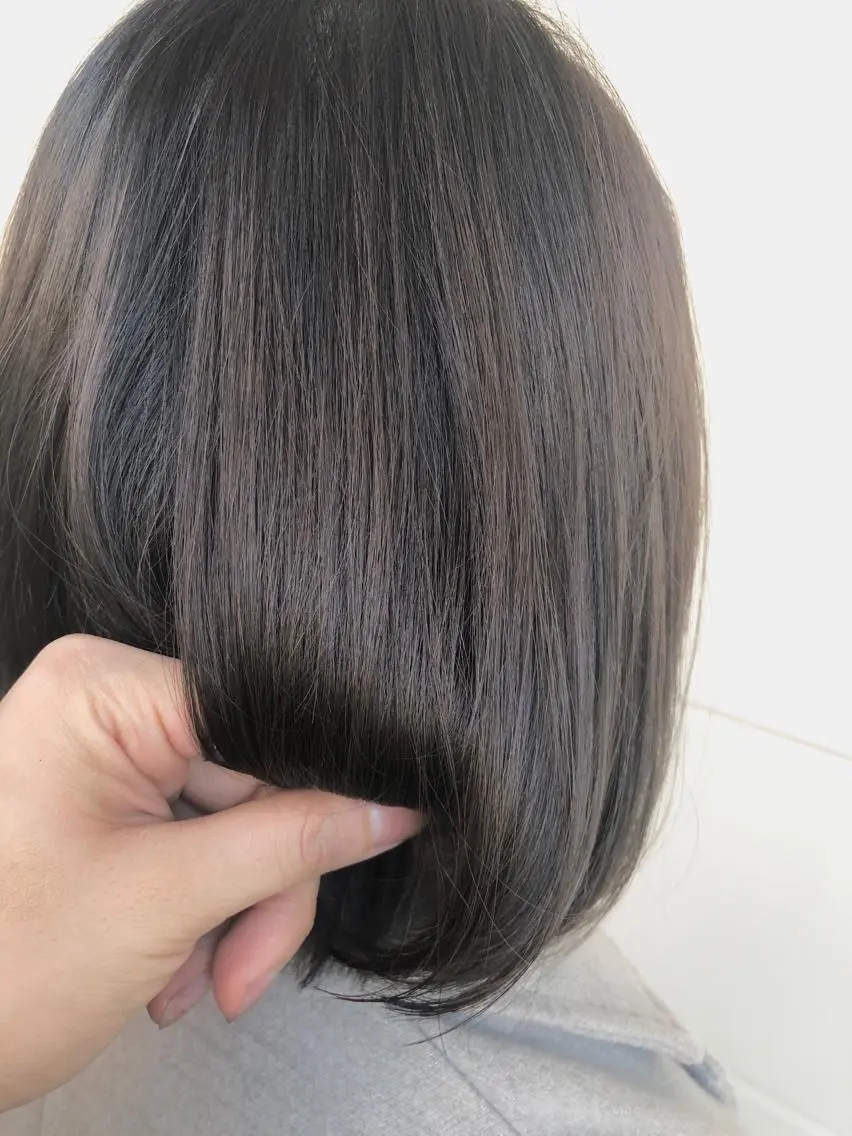 カラー アッシュ ベージュカラー こやま りほのヘアスタイル