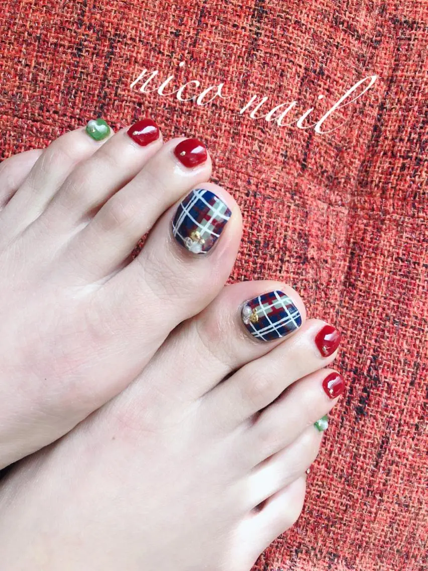ネイル フットネイル 香芝市ネイルサロン nico nailのネイルデザイン