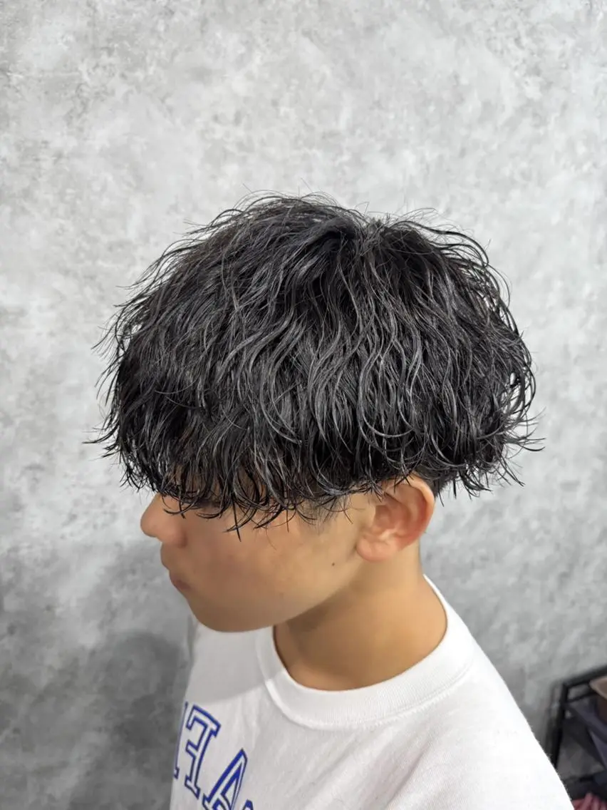 ショート パーマ カット パーマ トリートメント ヘアセット メンズパーマ特化 店長望月謙二郎のヘアスタイル