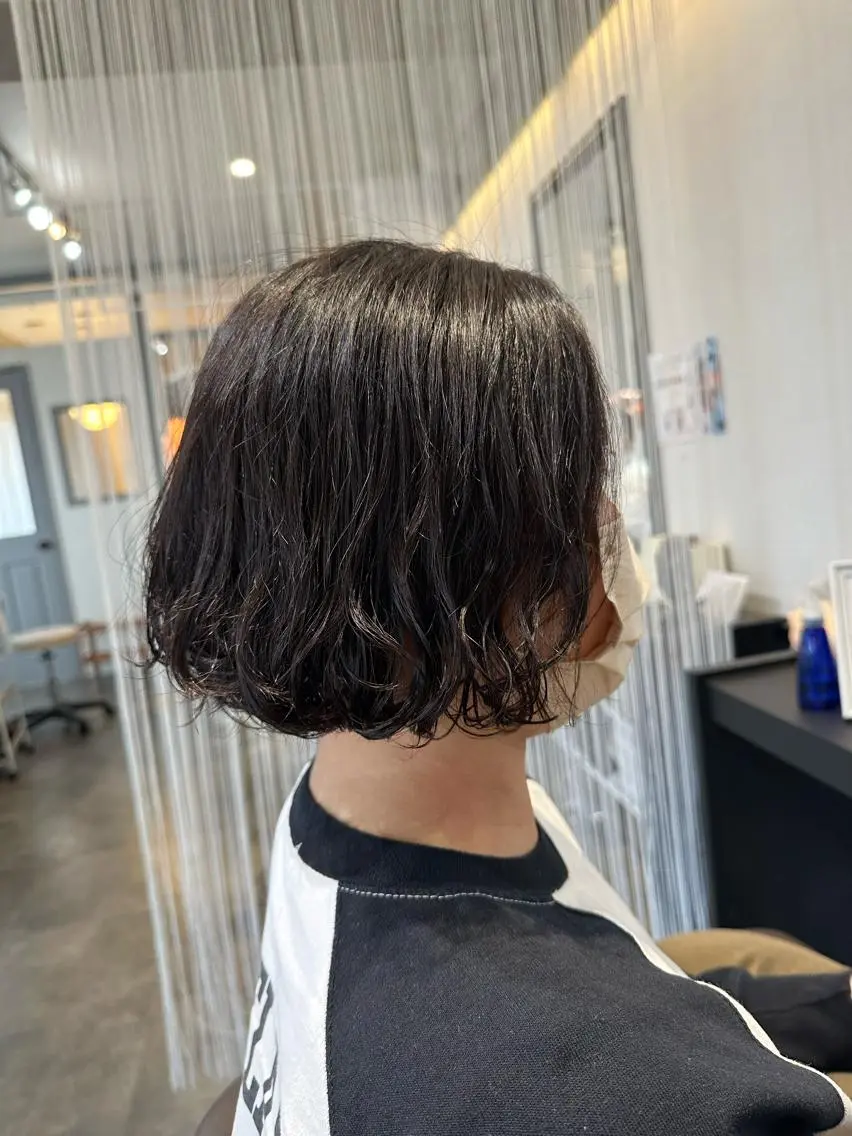 ミディアム カット パーマ トリートメント 若泉 真梨のヘアスタイル