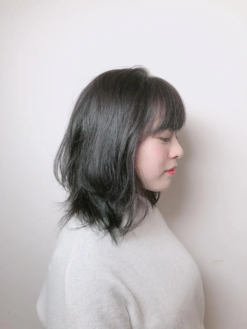 ミディアム 似合わせカット 杉野 凜のヘアスタイル