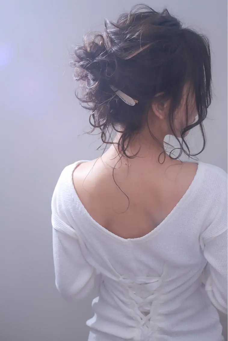 ロング カラー ヘアアレンジ ヘアセット 伊藤 裕貴のヘアスタイル