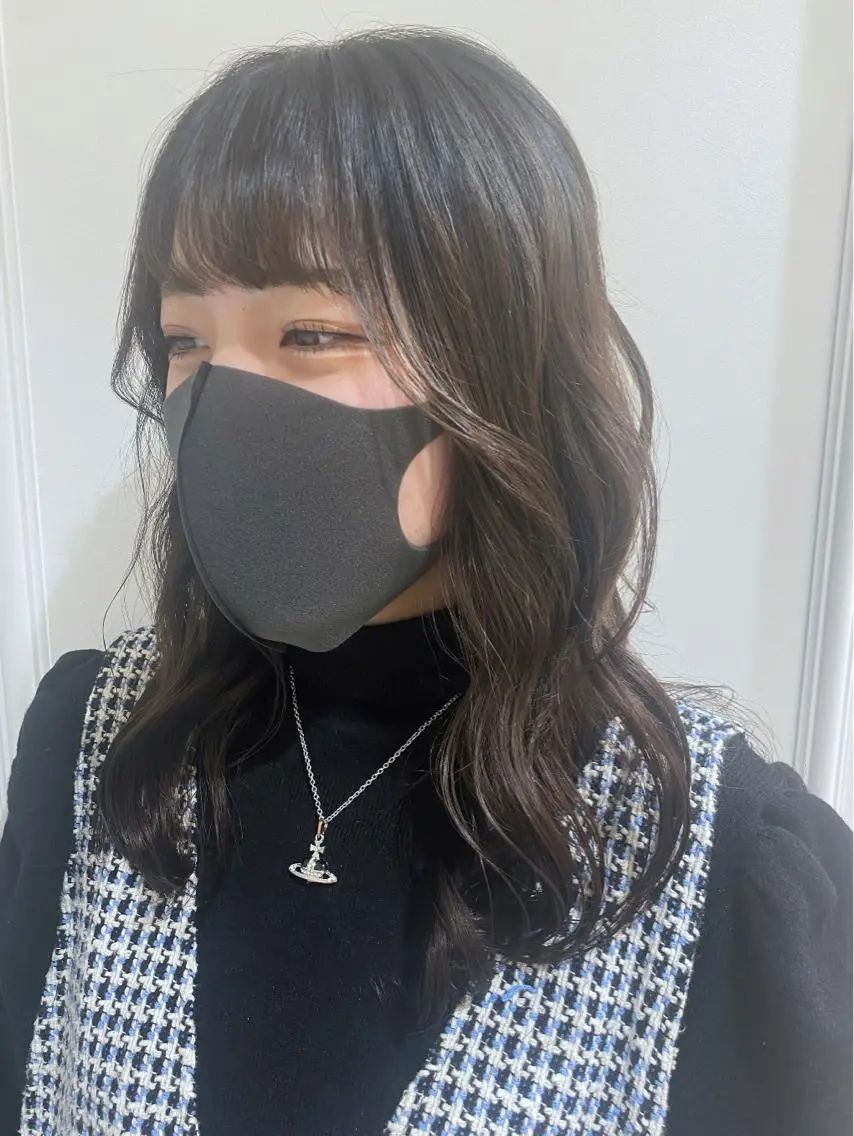 ロング トリートメント カット トリートメント 小顔レイヤー/ ベージュ🤍Rieのヘアスタイル