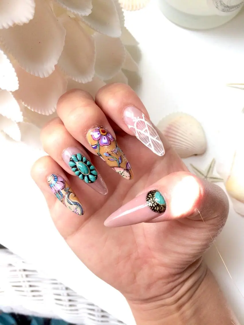ネイル フラワーネイル ハンドネイル Nailsalon E's cafeのネイルデザイン