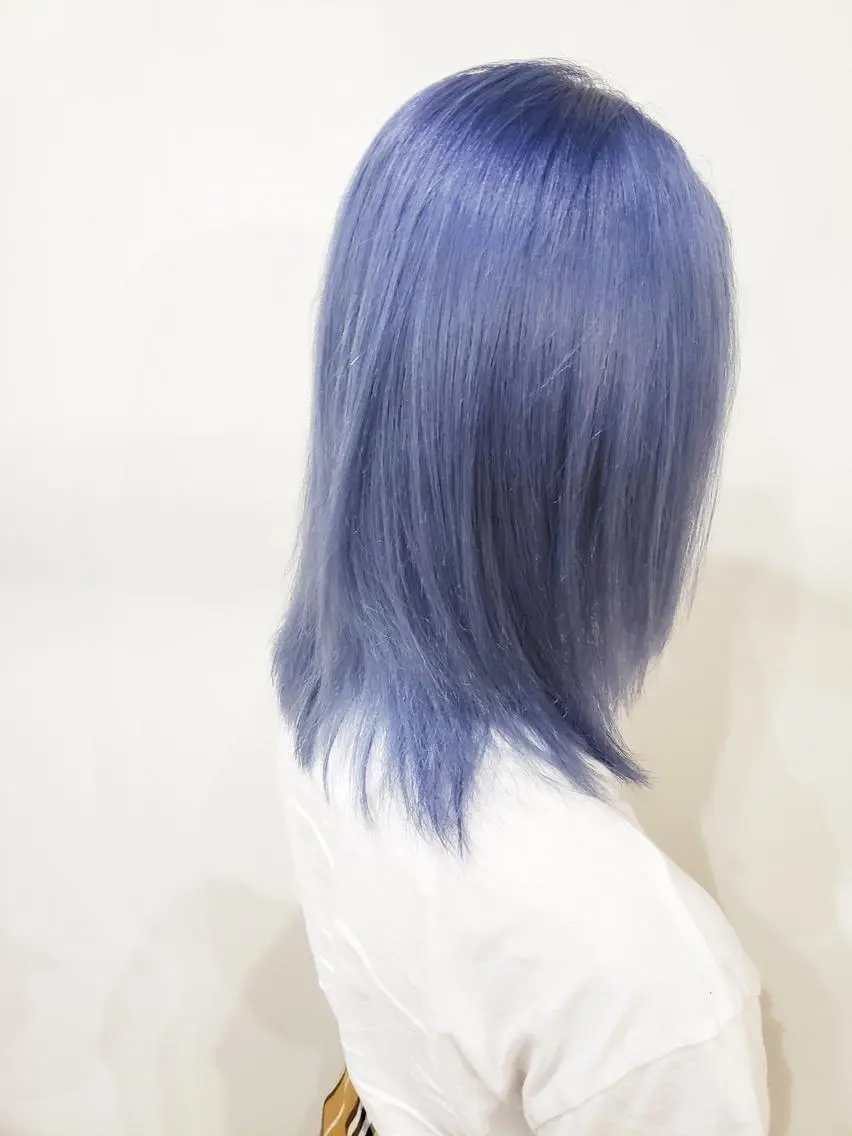 カラー ブルーカラー カット ヘアカラー デザインカラー 小西勇次のヘアスタイル