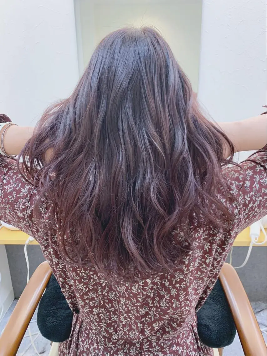 ロング ロング H (エイチ) 烏丸御池店のヘアスタイル