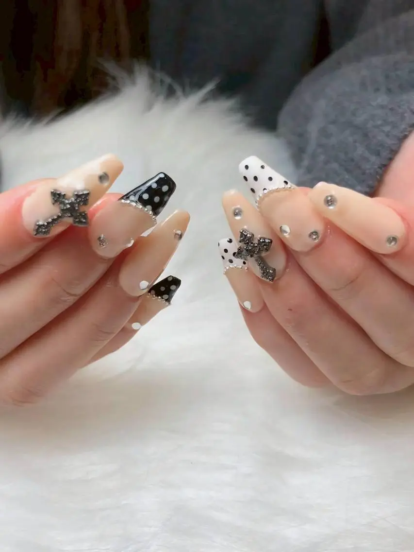 ネイル ジェルネイル 韓国ネイル パラジェル ワンホンネイル ハンドネイル Mihana Nails.*♡のネイルデザイン
