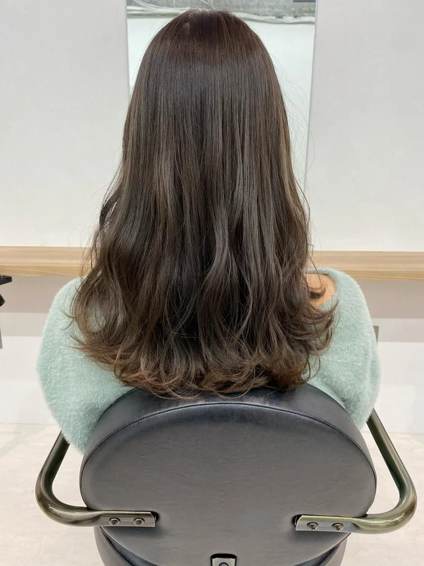 セミロング カラー ベージュカラー オリーブベージュ レイヤーボブ/ボブ 仲川和人のヘアスタイル