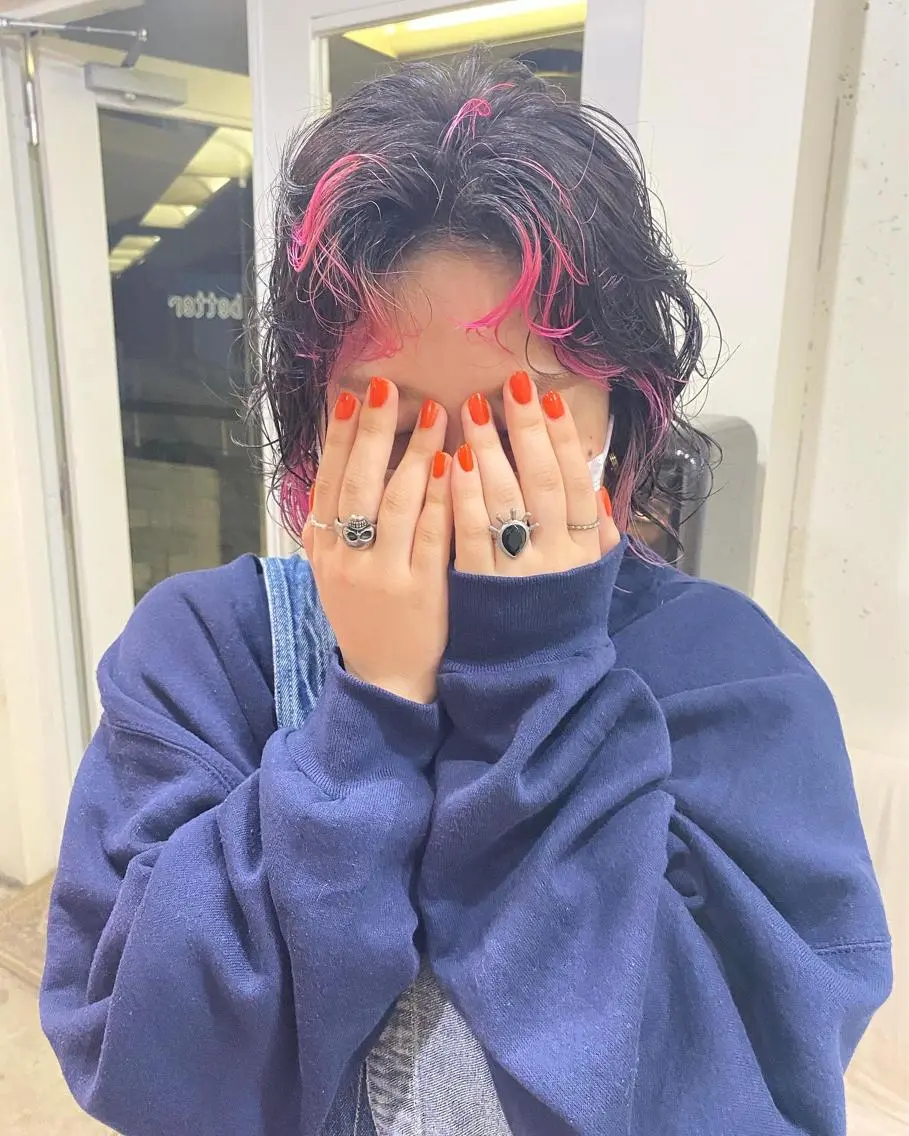 ショート カラー パーマ ピンクカラー ボブ カット ヘアカラー パーマ トリートメント パーマ美容師 hanaのヘアスタイル