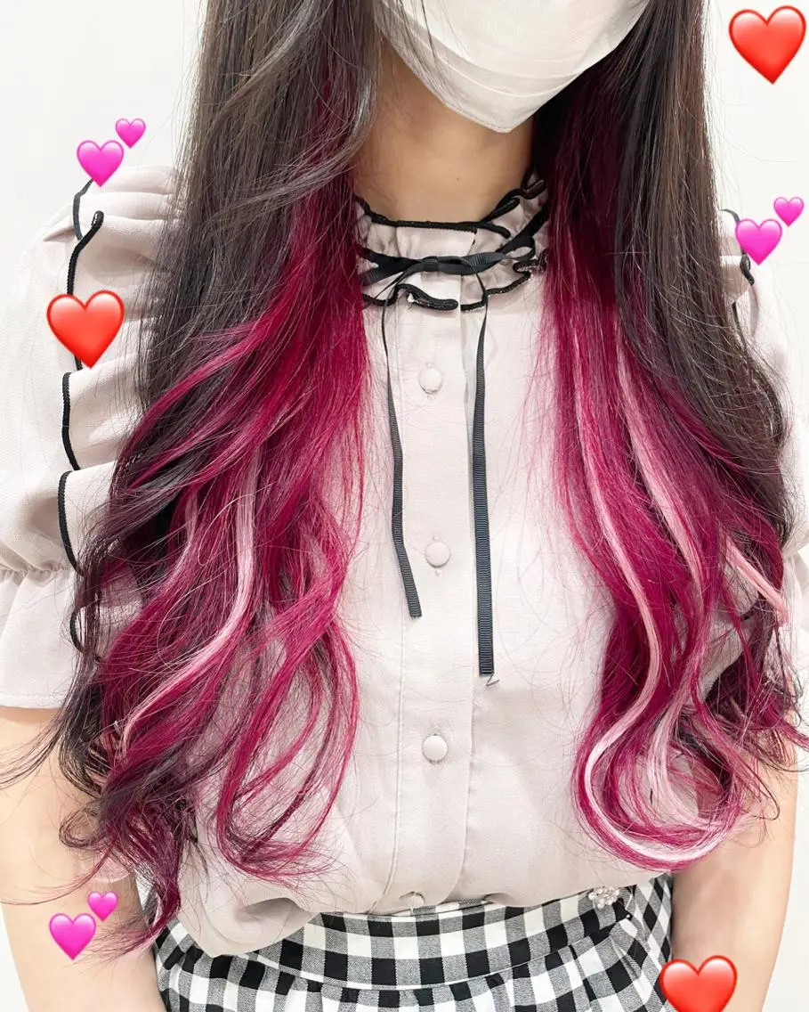 ロング カラー シールエクステ グラデーションカラー エクステ トリートメント 新宿駅近♡個室 ♡関口三都季🌜のヘアスタイル