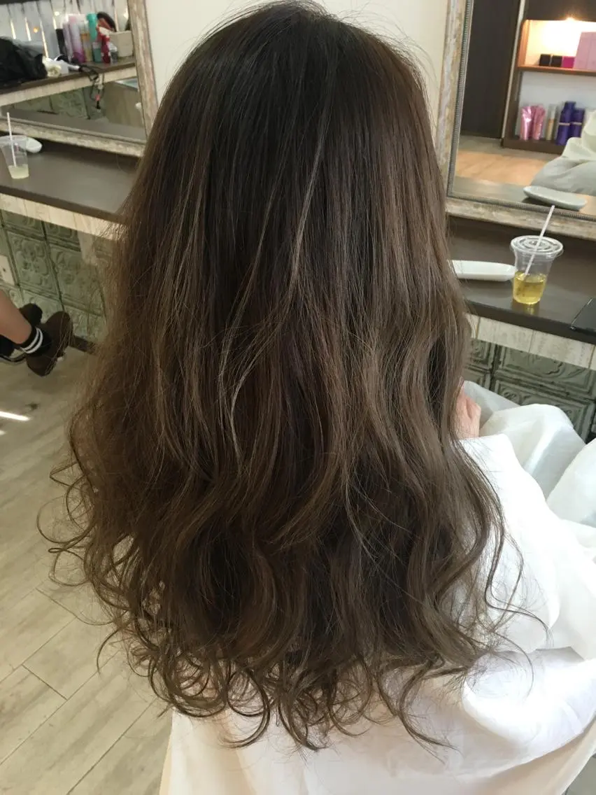 ロング トレヴァー デルチザンのヘアスタイル