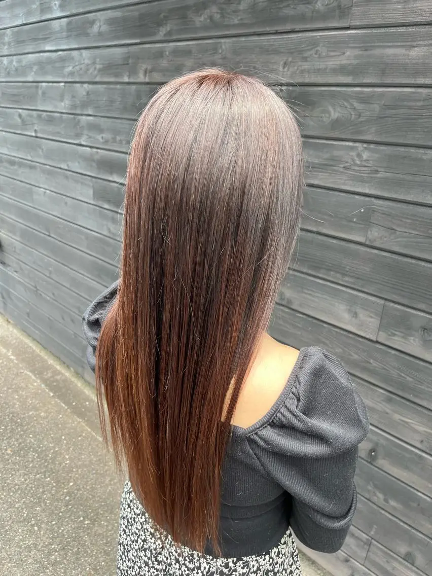 ロング カラー 福田 成美のヘアスタイル
