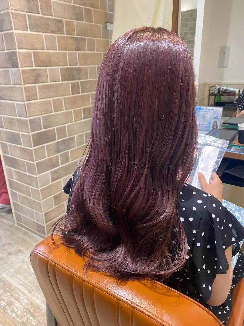 ロング カラー ヘアカラー 宮内 真乃のヘアスタイル