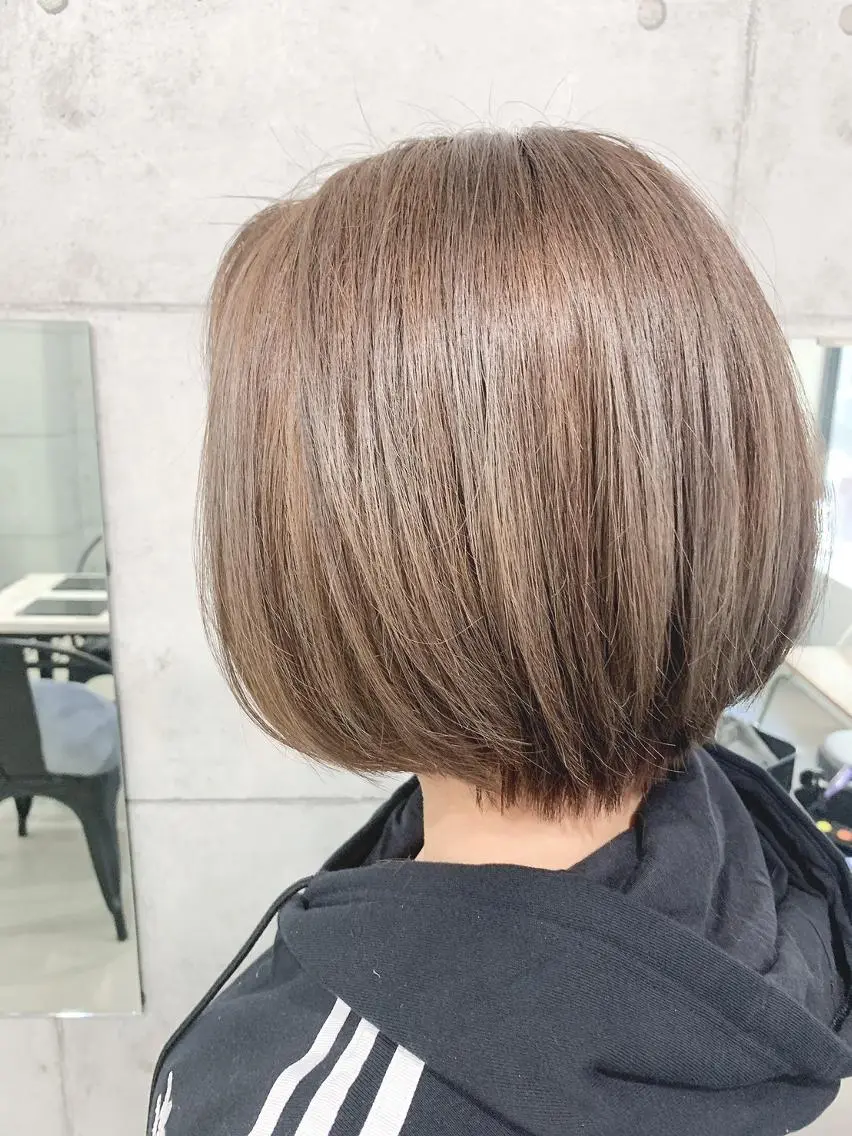 ショート カラー キッズ ネイル アディクシーカラー バレイヤージュ ミストバング ベージュカラー 黒髪 女性専用サロン 【中崎町】ゆきみのヘアスタイル
