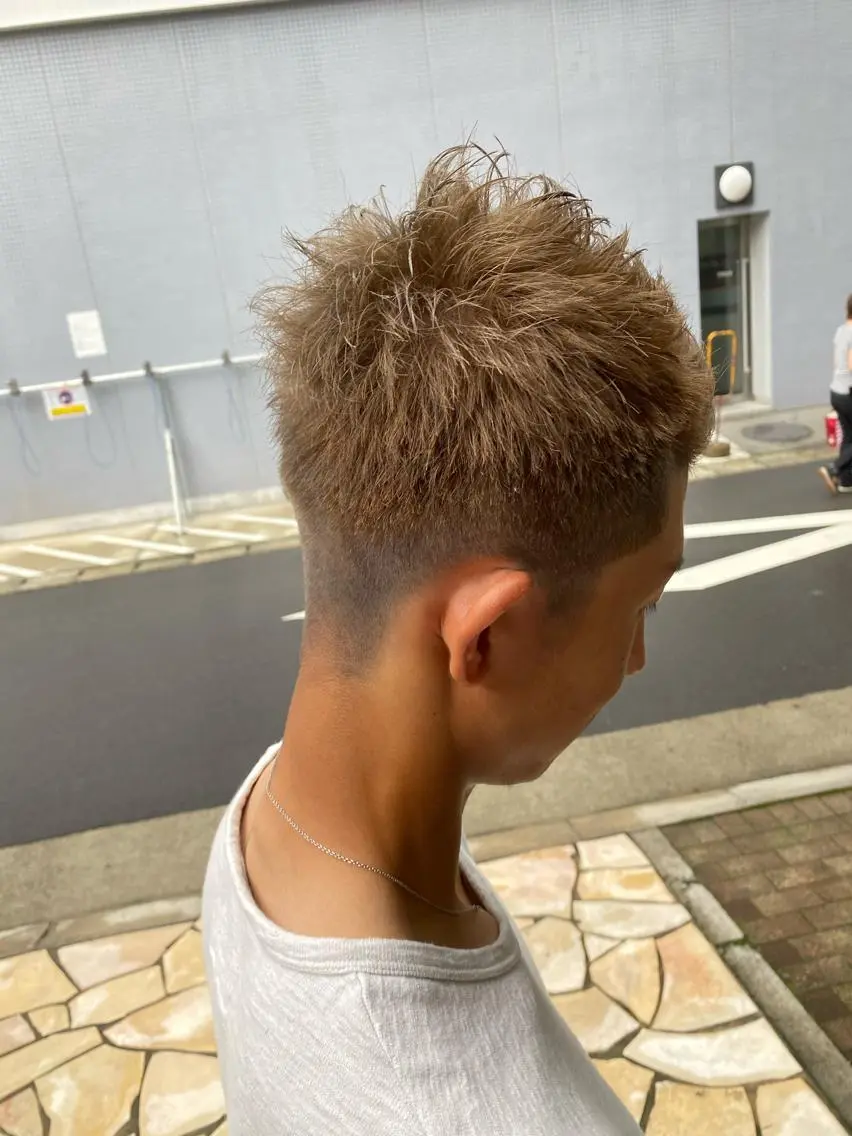 カラー メンズ ダブルカラー 中尾 綺のヘアスタイル