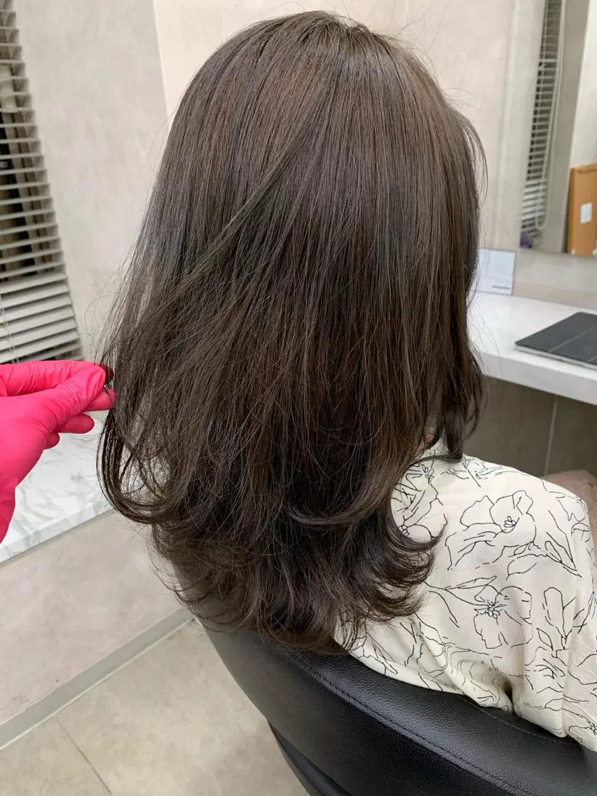 セミロング 【美容室が苦手な方 専問美容室】MIHOのヘアスタイル